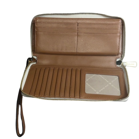 Michael Kors Jet Set Travel Wristlet Wallet MK Logo Zip Around Santiago Leather - Picture 6 of 6